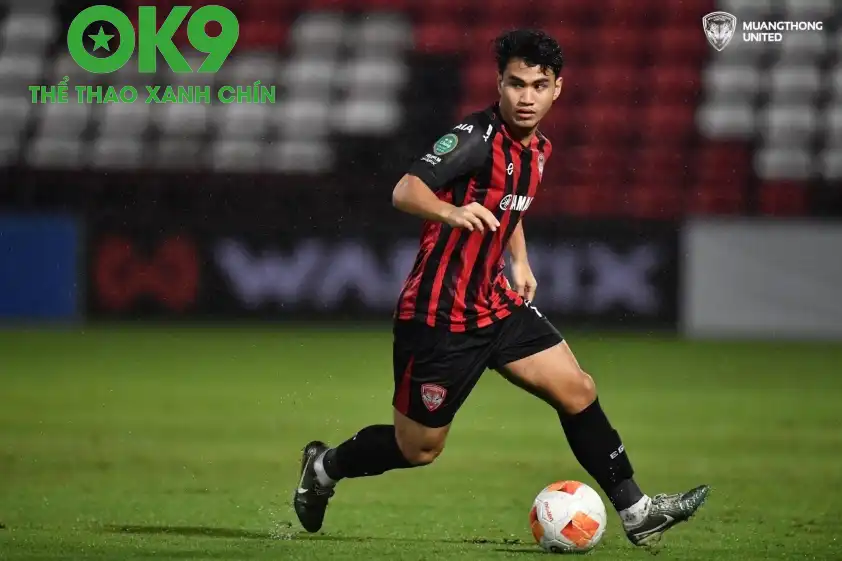 Muang Thong United đang được đánh giá cao hơn trong trận đấu này